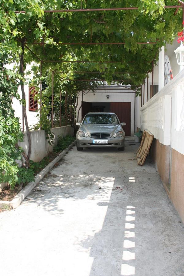 Apartments With A Parking Space Vodice - 2995 Exterior photo